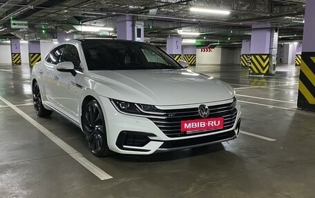 Volkswagen Arteon I, 2018 год, 3 750 000 рублей, 8 фотография