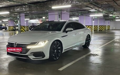 Volkswagen Arteon I, 2018 год, 3 750 000 рублей, 2 фотография