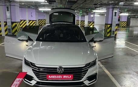 Volkswagen Arteon I, 2018 год, 3 750 000 рублей, 7 фотография