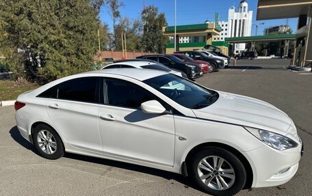 Hyundai Sonata VI, 2012 год, 1 350 000 рублей, 3 фотография