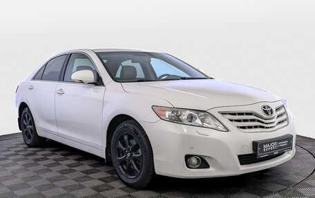 Toyota Camry, 2011 год, 1 600 000 рублей, 3 фотография