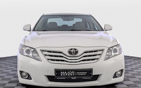 Toyota Camry, 2011 год, 1 600 000 рублей, 2 фотография