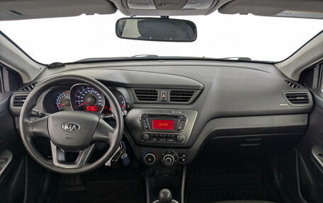 KIA Rio III рестайлинг, 2013 год, 1 190 000 рублей, 23 фотография