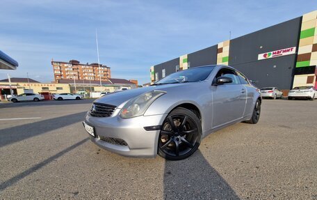 Nissan Skyline, 2003 год, 680 000 рублей, 8 фотография