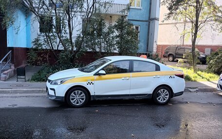 KIA Rio IV, 2017 год, 800 000 рублей, 2 фотография