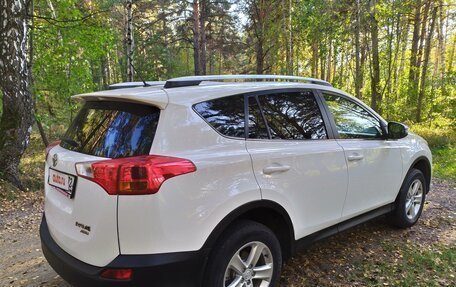 Toyota RAV4, 2014 год, 2 540 000 рублей, 8 фотография