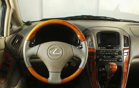 Lexus RX IV рестайлинг, 2000 год, 949 995 рублей, 8 фотография