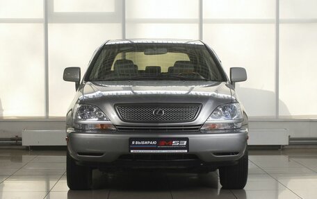 Lexus RX IV рестайлинг, 2000 год, 949 995 рублей, 2 фотография