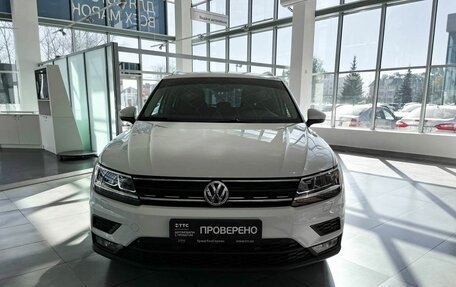 Volkswagen Tiguan II, 2018 год, 3 175 000 рублей, 2 фотография