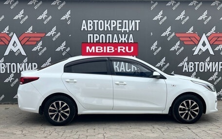 KIA Rio IV, 2018 год, 1 450 000 рублей, 8 фотография