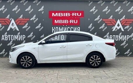 KIA Rio IV, 2018 год, 1 450 000 рублей, 4 фотография