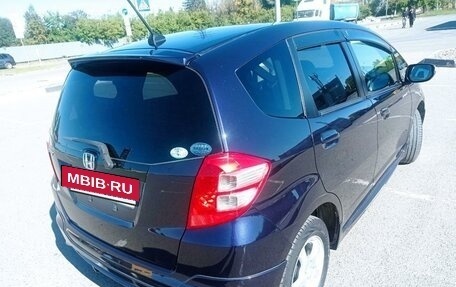 Honda Fit III, 2008 год, 780 000 рублей, 13 фотография