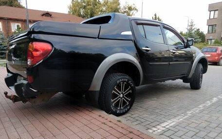 Mitsubishi L200 IV рестайлинг, 2014 год, 1 757 000 рублей, 3 фотография