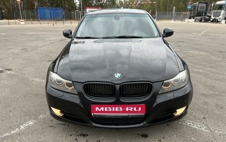 BMW 3 серия, 2011 год, 1 010 000 рублей, 2 фотография