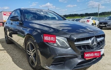 Mercedes-Benz E-Класс, 2019 год, 3 395 000 рублей, 2 фотография