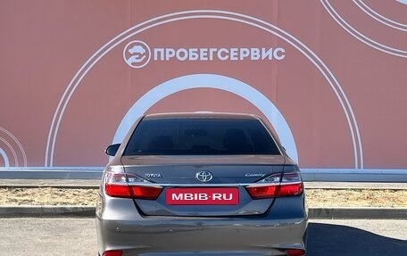 Toyota Camry, 2015 год, 2 300 000 рублей, 5 фотография