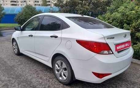 Hyundai Solaris II рестайлинг, 2014 год, 970 000 рублей, 5 фотография