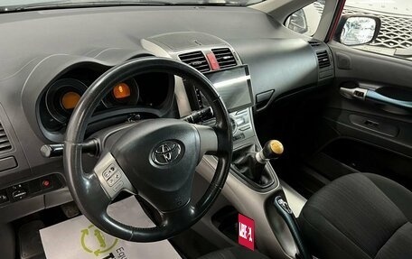 Toyota Auris II, 2009 год, 895 000 рублей, 8 фотография