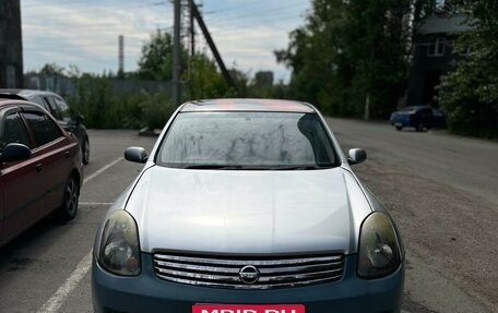 Nissan Skyline, 2001 год, 380 000 рублей, 2 фотография