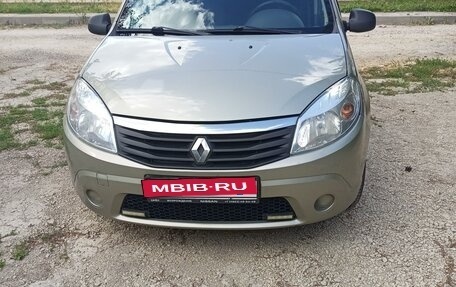 Renault Sandero I, 2013 год, 700 000 рублей, 11 фотография