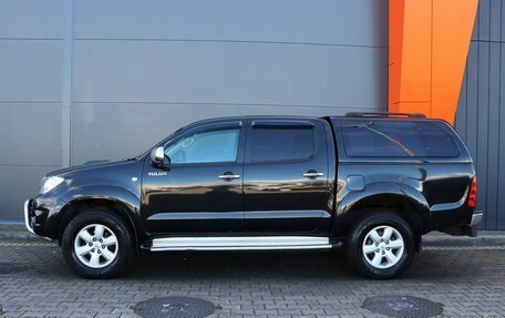 Toyota Hilux VII, 2009 год, 2 099 000 рублей, 2 фотография