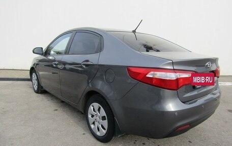 KIA Rio III рестайлинг, 2013 год, 888 000 рублей, 6 фотография