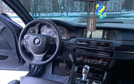 BMW 5 серия, 2010 год, 2 150 000 рублей, 2 фотография