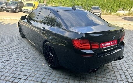 BMW 5 серия, 2010 год, 2 150 000 рублей, 12 фотография