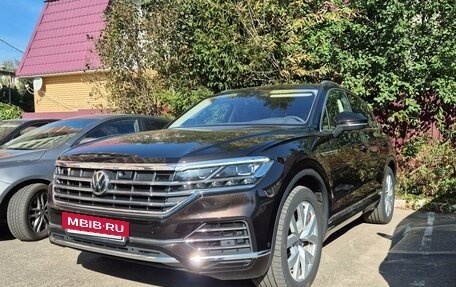 Volkswagen Touareg III, 2019 год, 5 950 000 рублей, 2 фотография