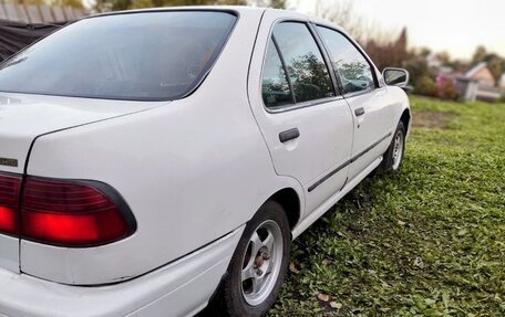 Nissan Sunny B14, 1998 год, 200 000 рублей, 4 фотография