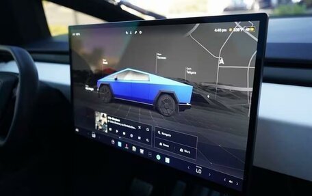 Tesla Cybertruck, 2024 год, 24 000 000 рублей, 16 фотография