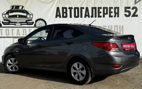 Hyundai Solaris II рестайлинг, 2011 год, 750 000 рублей, 4 фотография