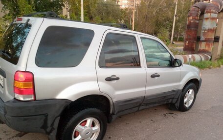 Ford Escape II, 2002 год, 500 000 рублей, 3 фотография