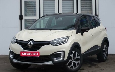 Renault Kaptur I рестайлинг, 2018 год, 1 700 000 рублей, 1 фотография