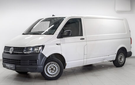 Volkswagen Transporter T6 рестайлинг, 2019 год, 1 570 000 рублей, 1 фотография