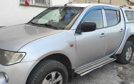 Mitsubishi L200 IV рестайлинг, 2008 год, 1 100 000 рублей, 2 фотография