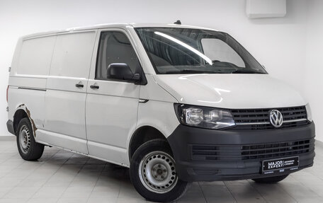 Volkswagen Transporter T6 рестайлинг, 2019 год, 1 570 000 рублей, 3 фотография