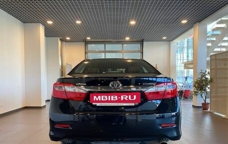 Toyota Camry, 2014 год, 1 850 000 рублей, 4 фотография