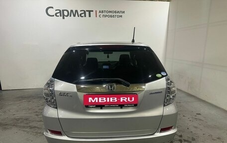 Honda Fit Shuttle I рестайлинг, 2012 год, 1 100 000 рублей, 6 фотография