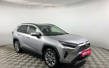 Toyota RAV4, 2024 год, 6 350 000 рублей, 3 фотография