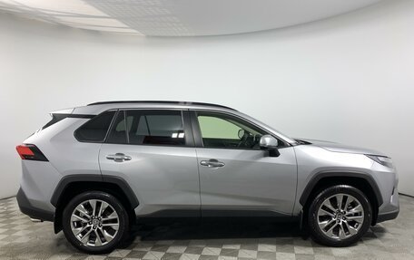 Toyota RAV4, 2024 год, 6 350 000 рублей, 4 фотография