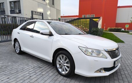 Toyota Camry, 2013 год, 2 090 000 рублей, 10 фотография