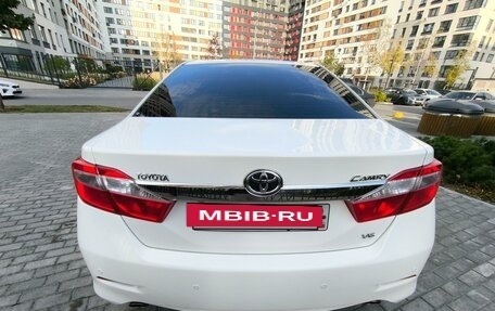 Toyota Camry, 2013 год, 2 090 000 рублей, 5 фотография