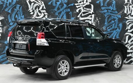 Toyota Land Cruiser Prado 150 рестайлинг 2, 2012 год, 2 895 000 рублей, 4 фотография