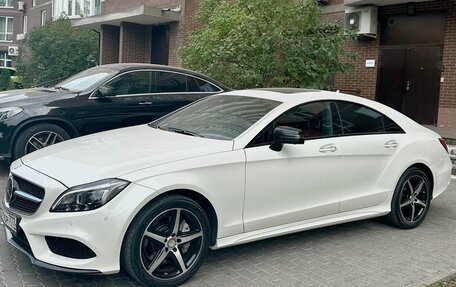 Mercedes-Benz CLS, 2015 год, 6 800 000 рублей, 2 фотография