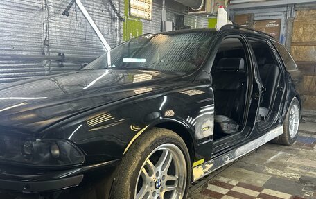 BMW 5 серия, 2001 год, 1 300 000 рублей, 17 фотография