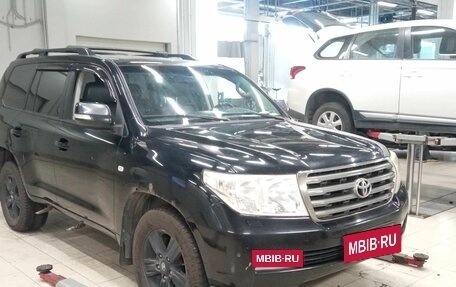 Toyota Land Cruiser 200, 2010 год, 2 730 000 рублей, 2 фотография