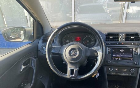 Volkswagen Polo VI (EU Market), 2013 год, 700 000 рублей, 10 фотография