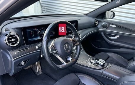 Mercedes-Benz E-Класс, 2017 год, 3 700 000 рублей, 16 фотография