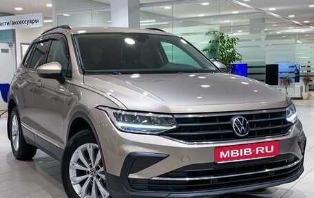 Volkswagen Tiguan II, 2021 год, 3 177 000 рублей, 3 фотография